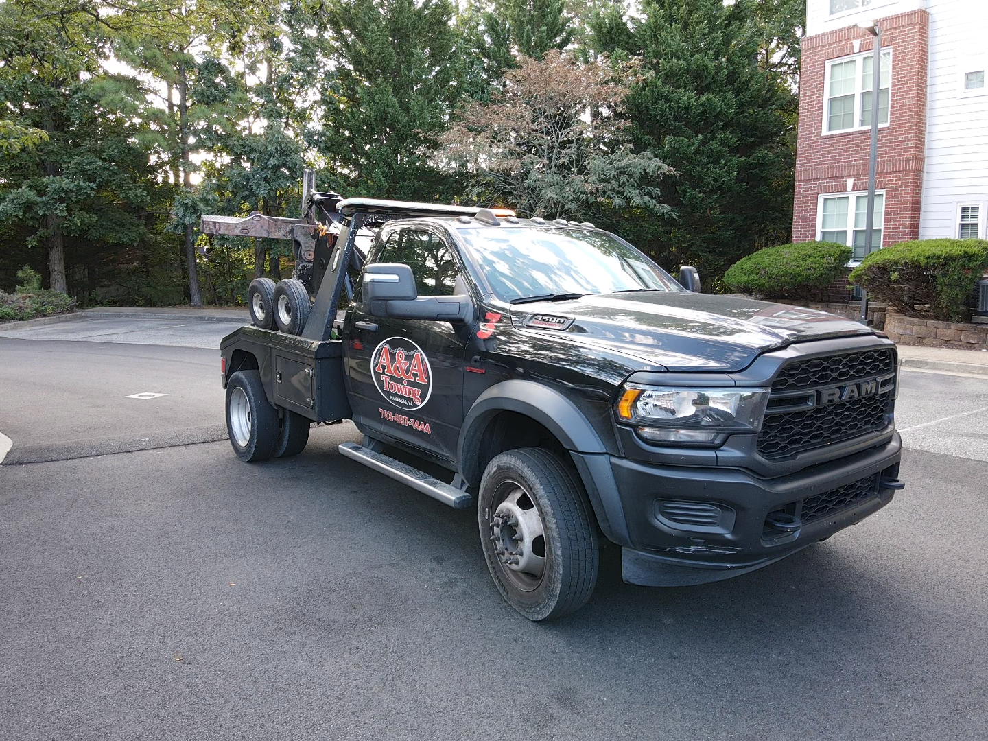A&A Towing team and equipment