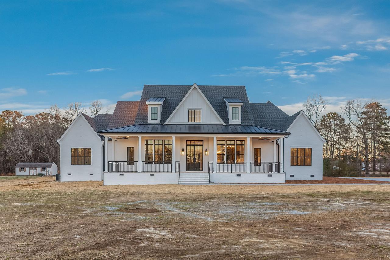 472 old evans road white oak custom builders_jrknowles_photography_january24-2.jpg