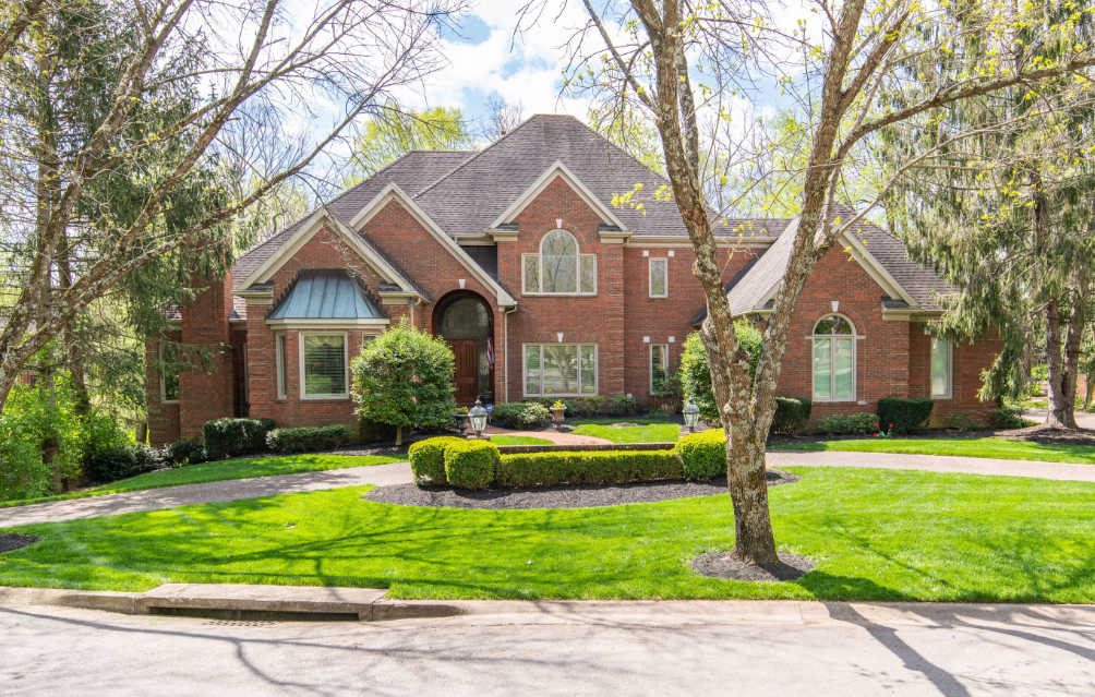 Brick home in Richmond Kentucky representing local residential real estate market