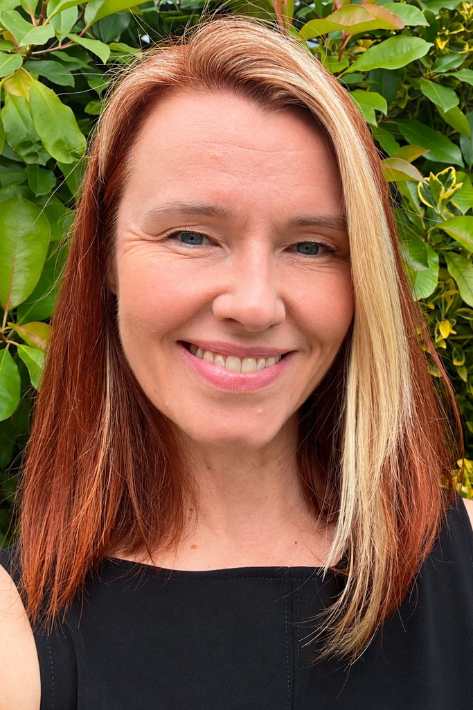 Professional celebrant Catherine Marin