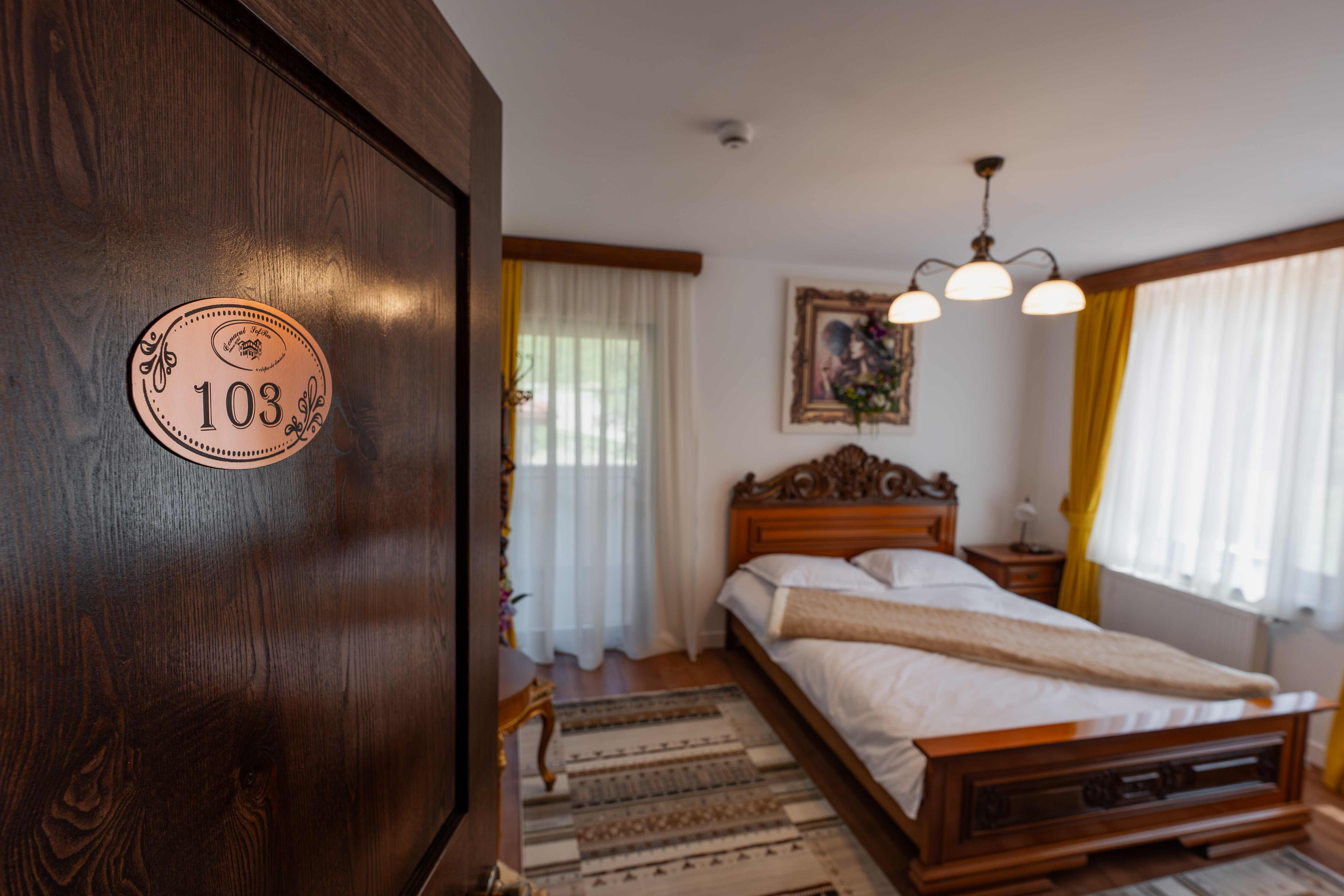 Dormitor cameră dublă premium