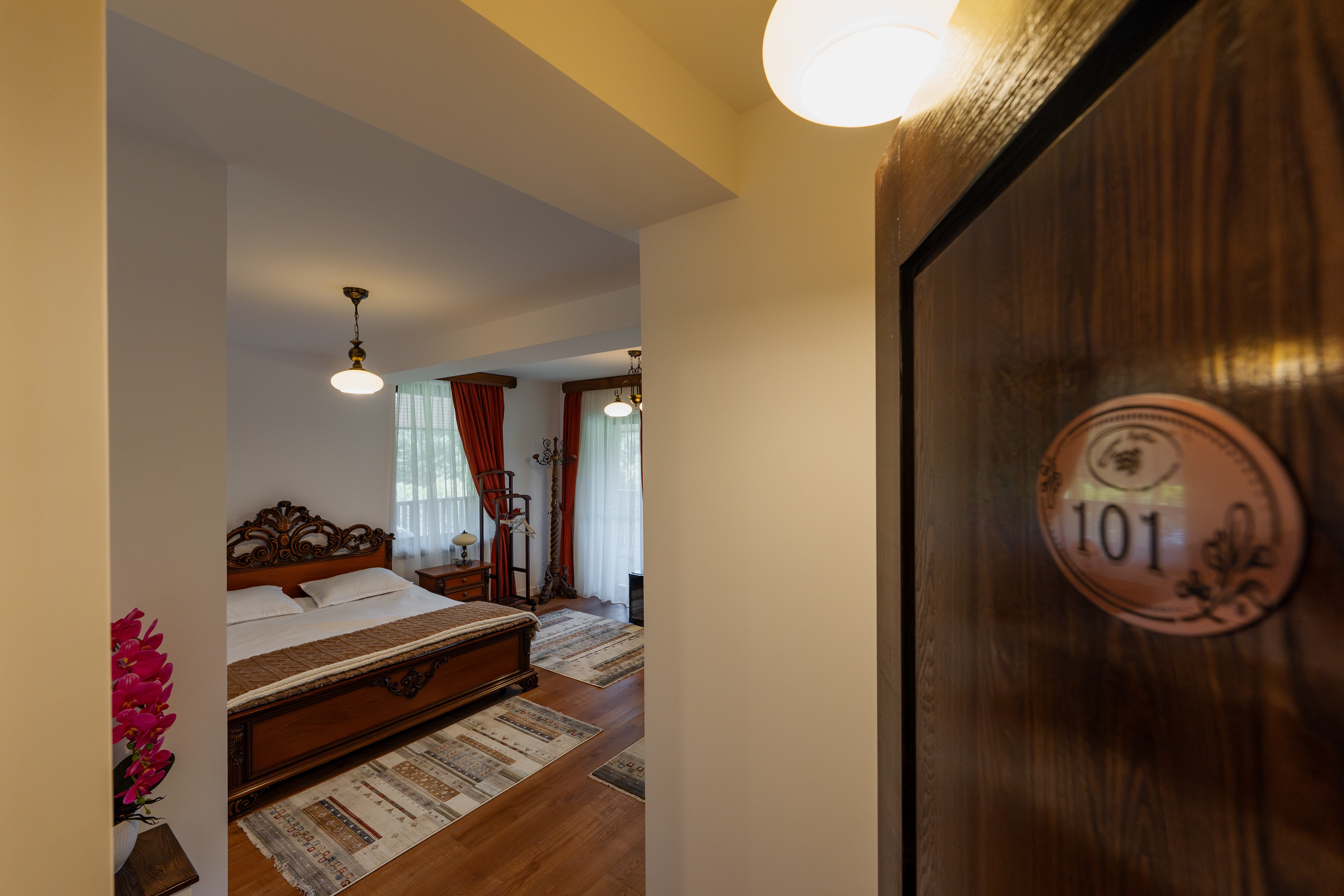 Apartament premium la etaj cu zonă de living