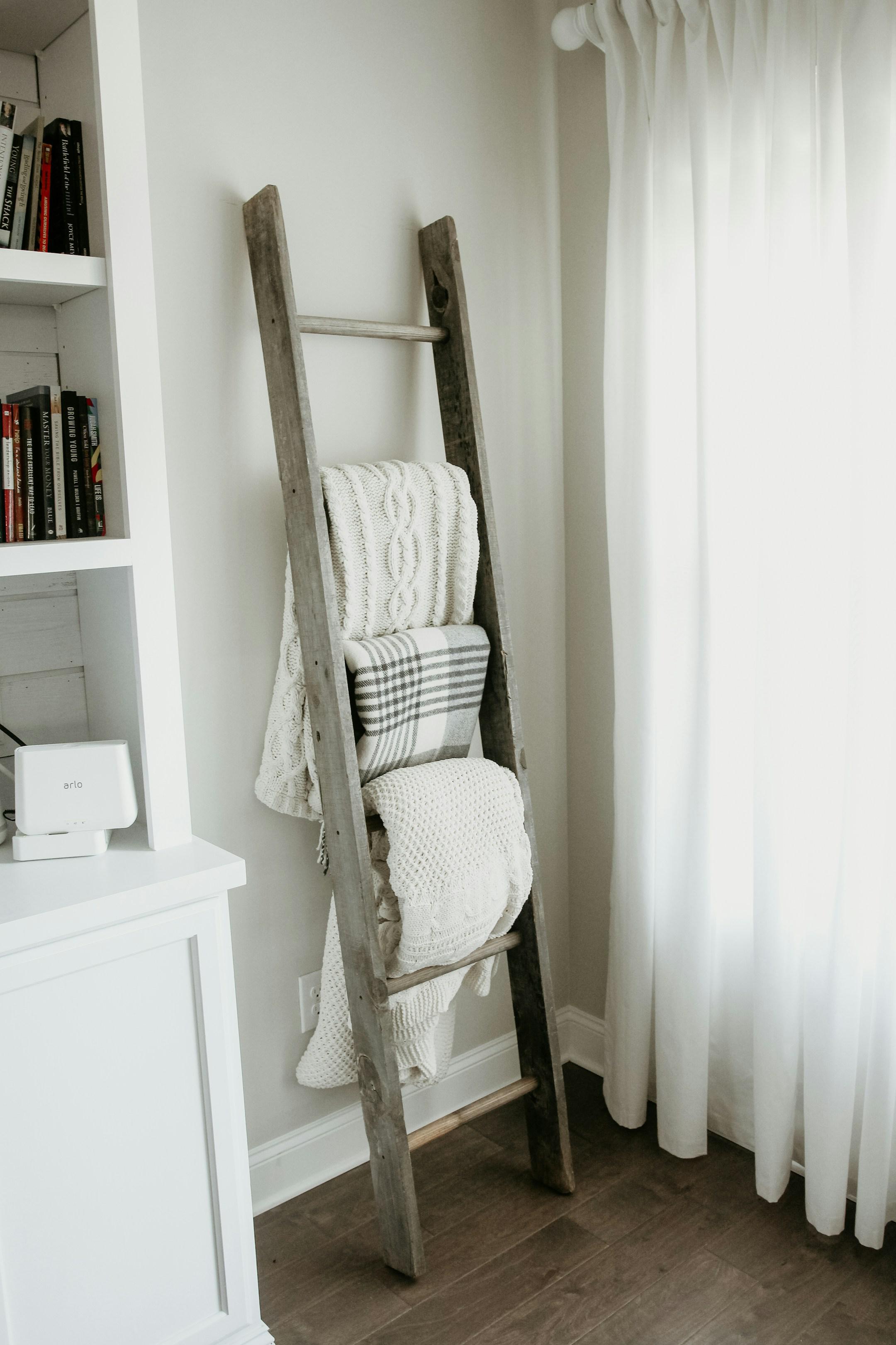Cozy blanket ladder