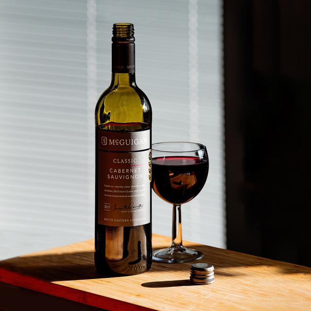 <span style="color: rgba(77, 33, 38, 1);">Featured product</span>