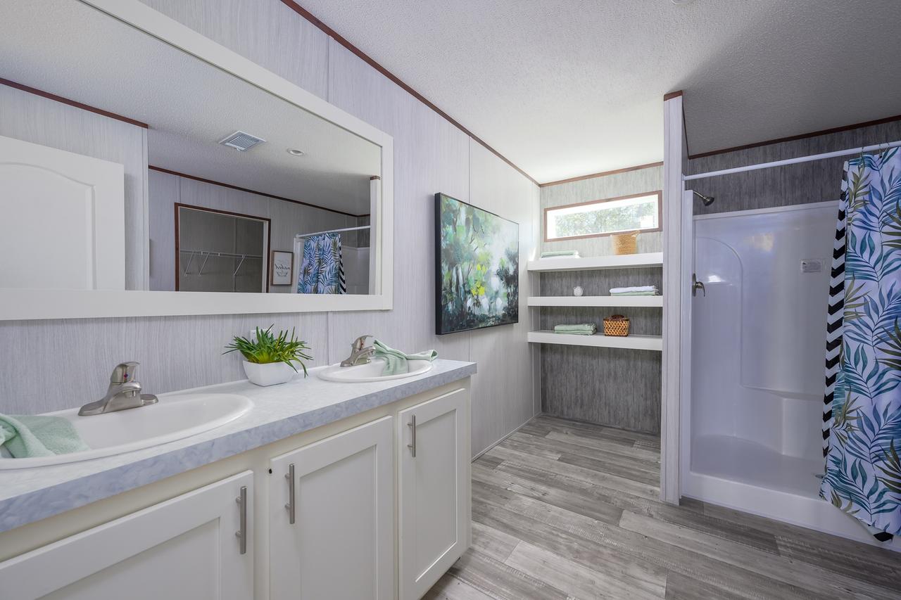master bathroom 1.jpg