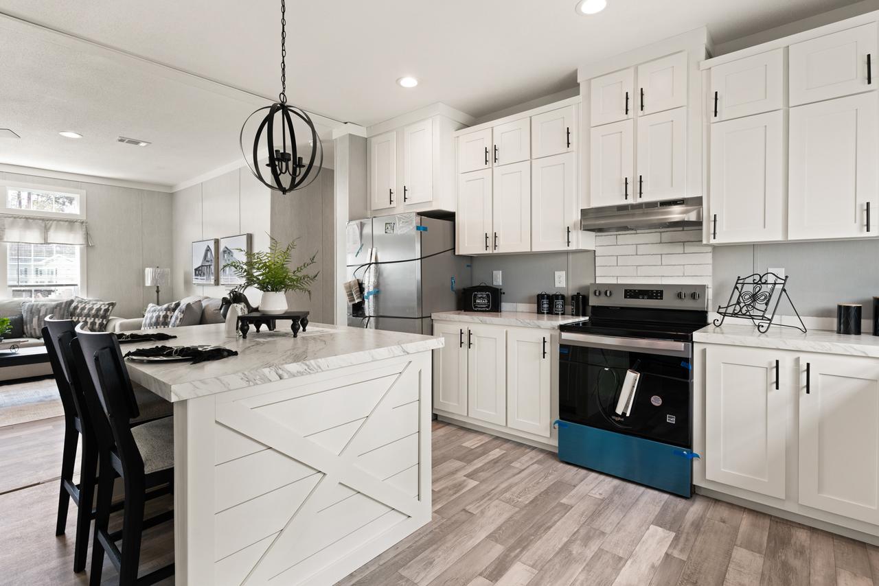 kitchen 2.jpg