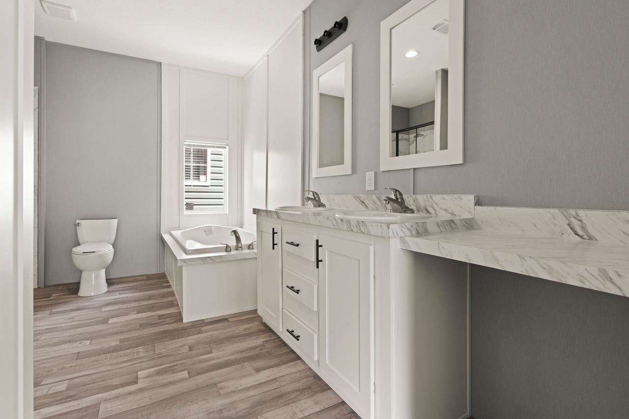 master bathroom 1.jpg