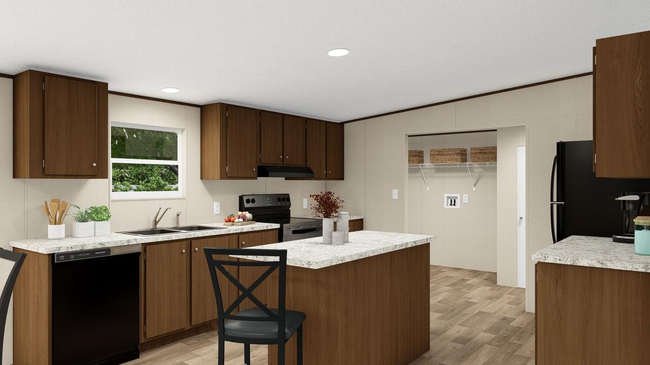 kitchen 2.jpg