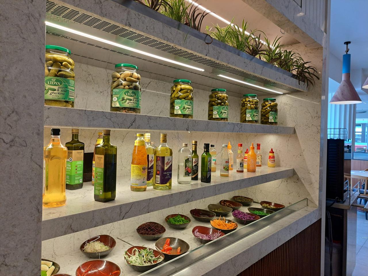 sheraton kitchen.jpg