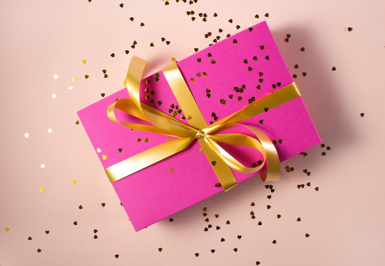 Subscription-based devices are the affordable way to give great presents.