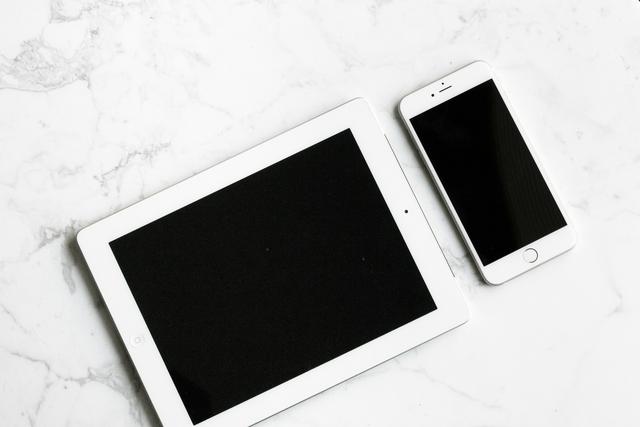 monochrome tablet smartphone