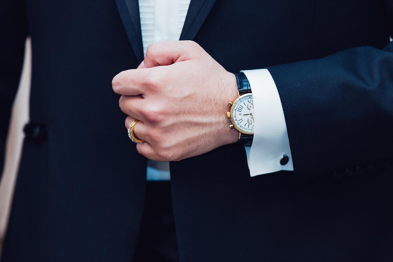 Developments in safety jewelry as wearable technology
