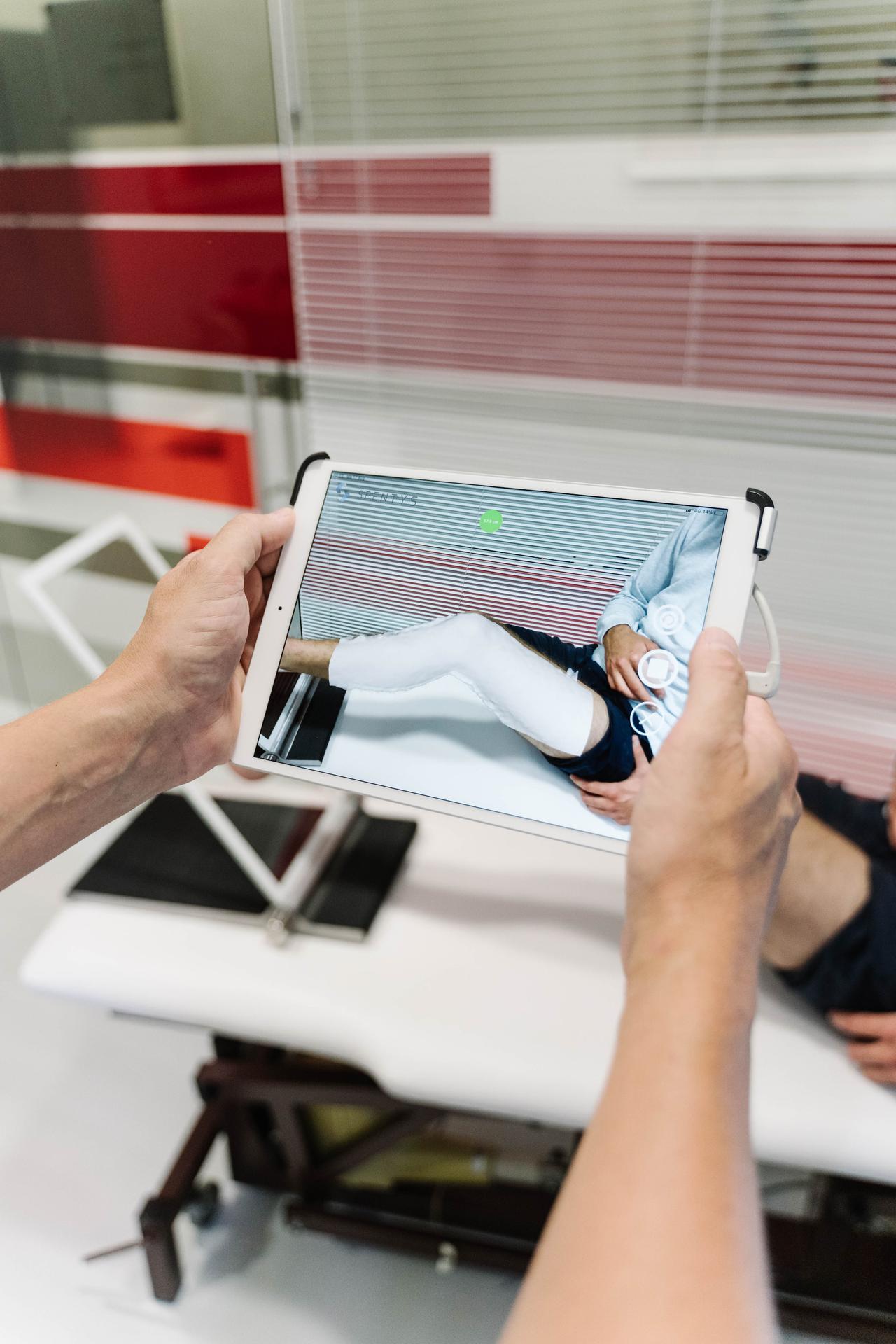 3D scan of a patient to create custom made orthoses