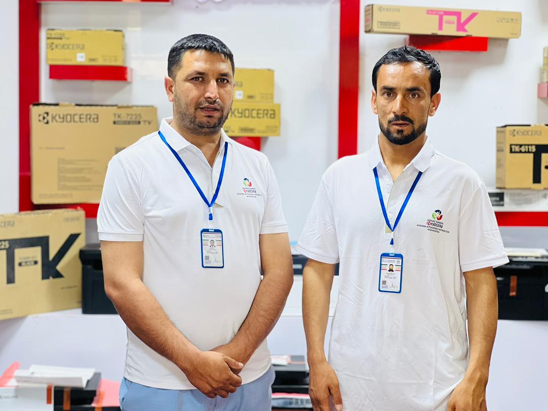 Professional customer support representative