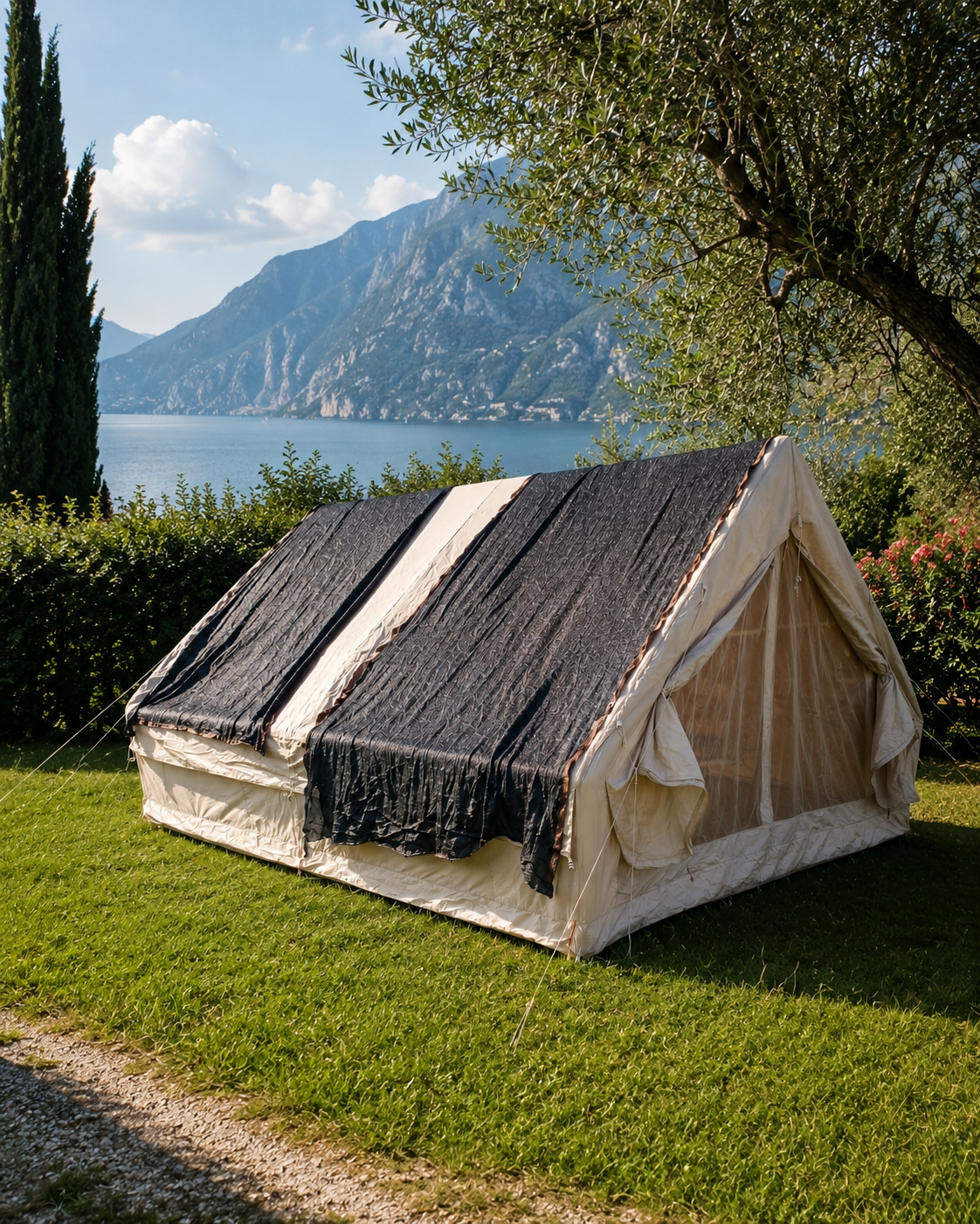12m² tent interior 1