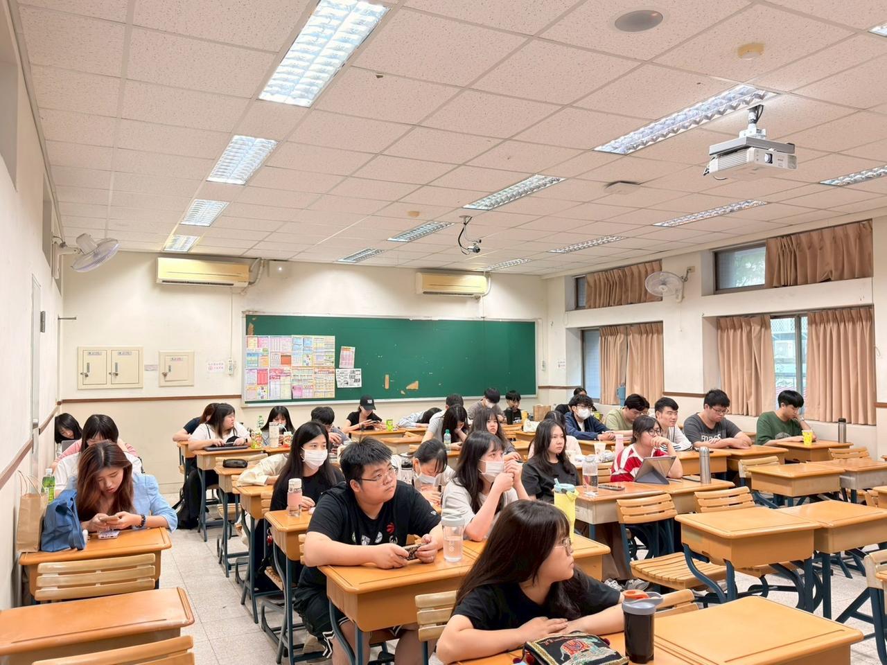 line_album_1015_251015_17.jpg 的副本.jpg