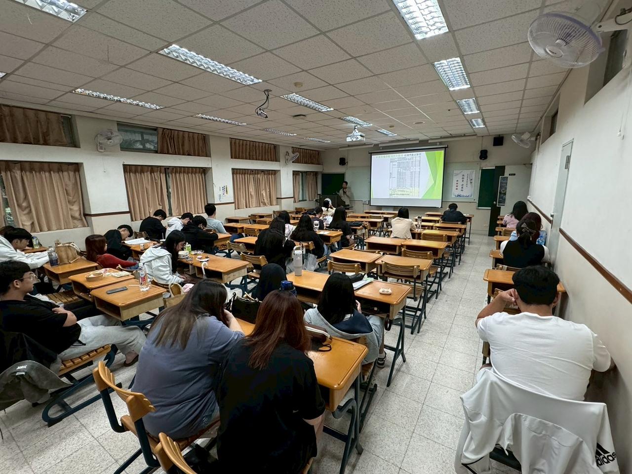 line_album_1021 適予_251029_4.jpg 的副本.jpg