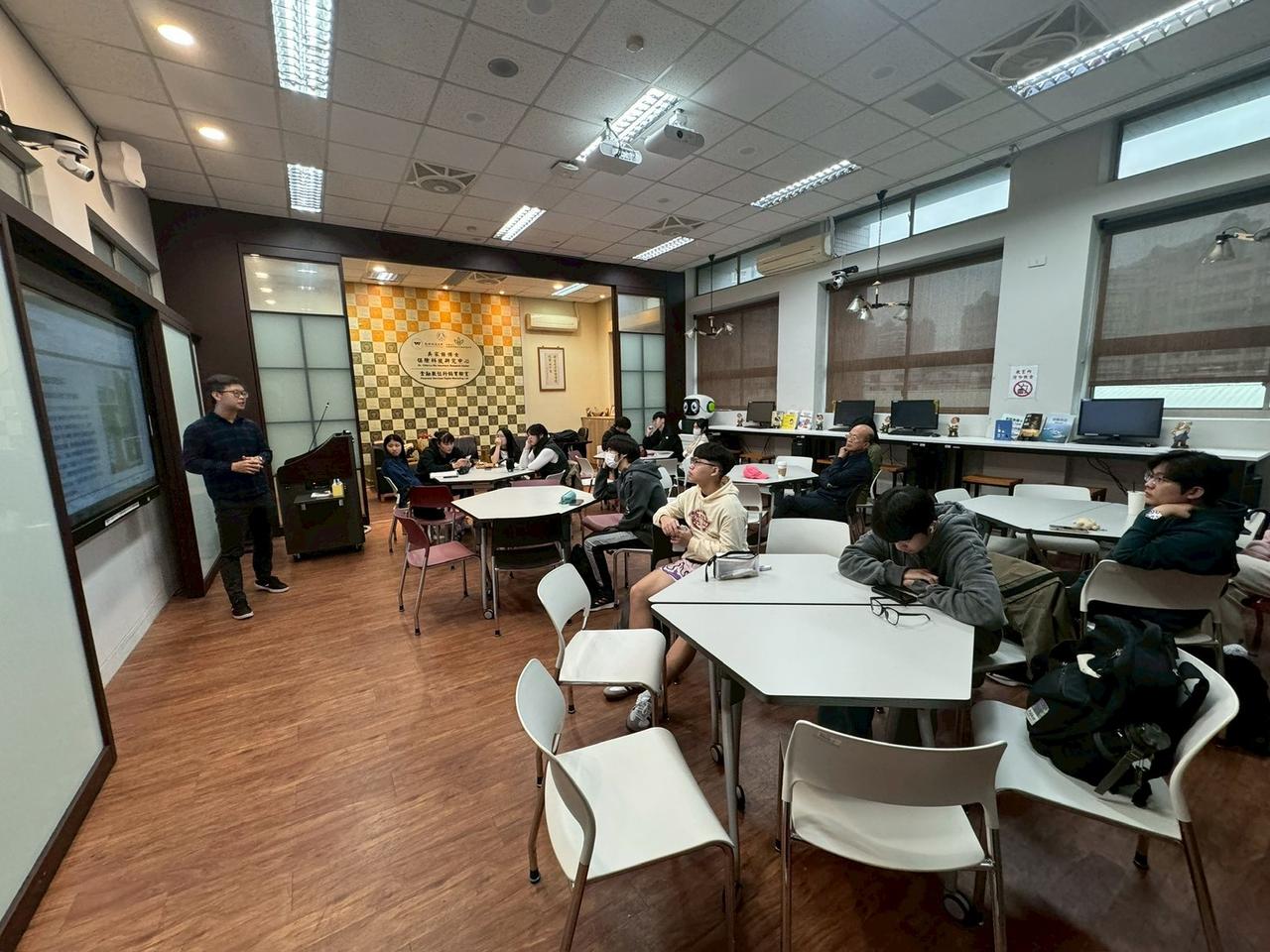 1 (1).jpg 的副本(2).jpg