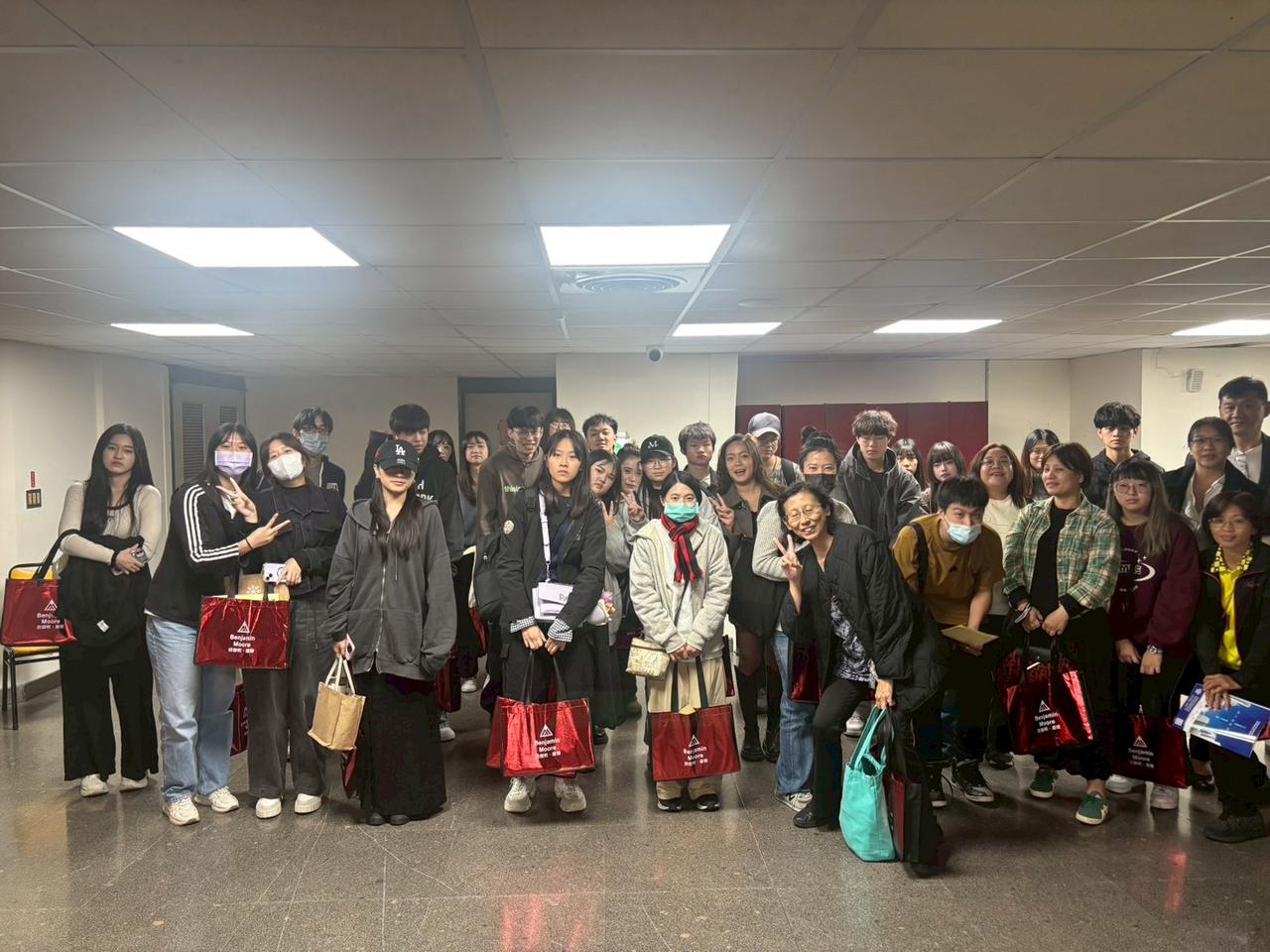 line_album_20251122_251126_11.jpg 的副本.jpg