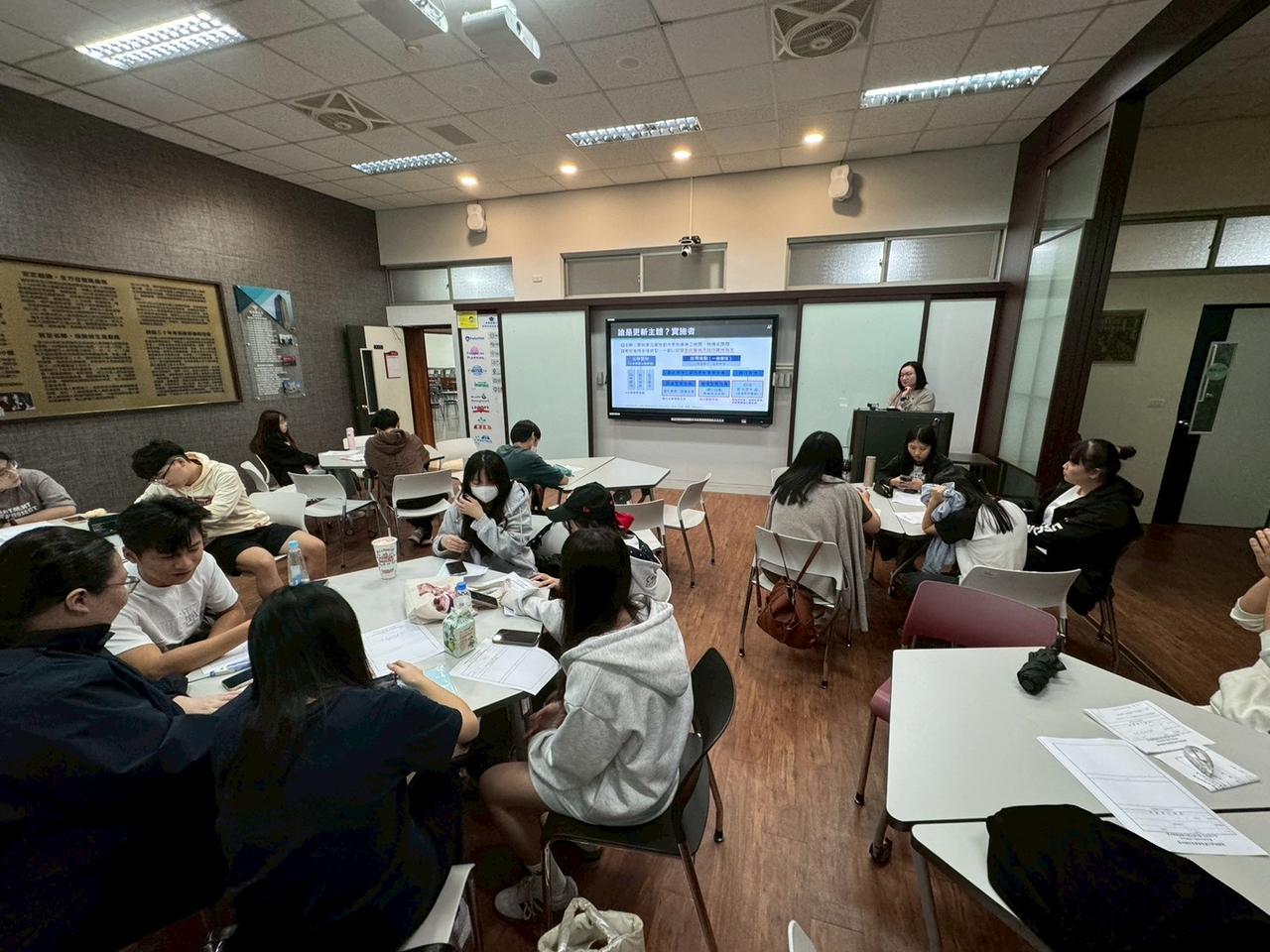 line_album_1029育慈_251029_12.jpg 的副本.jpg