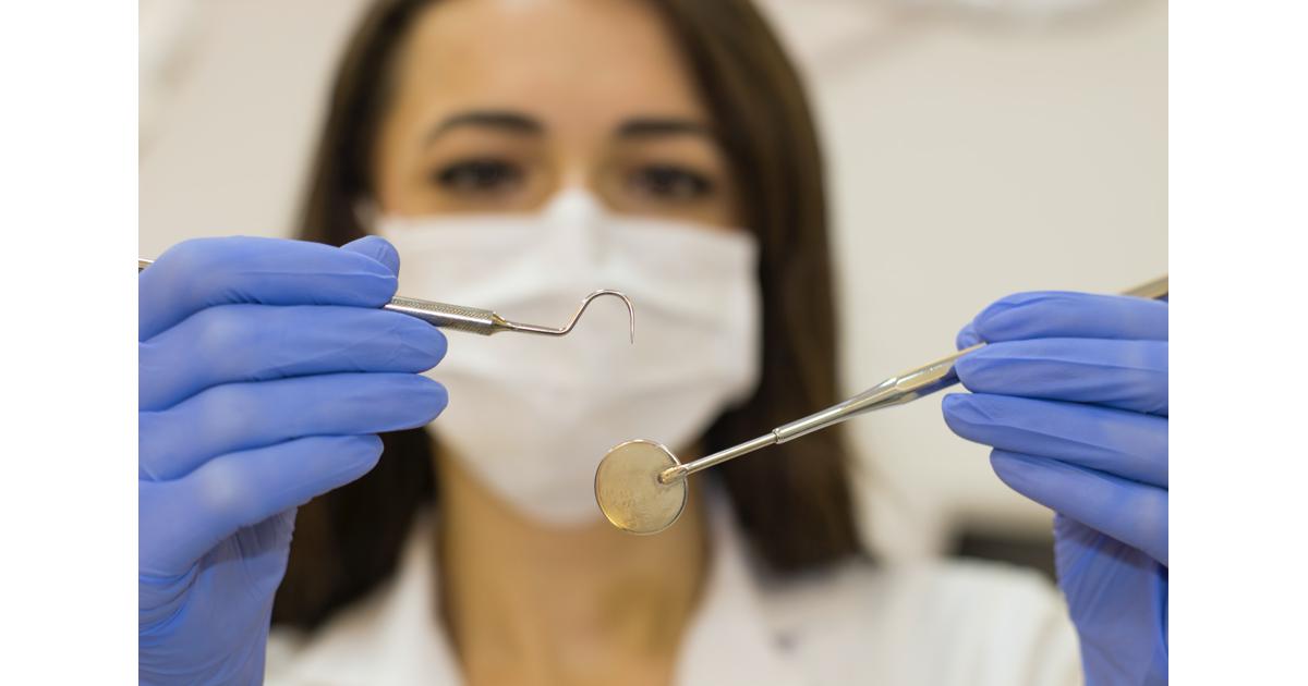 Important dental hygienist education requirements in Canada