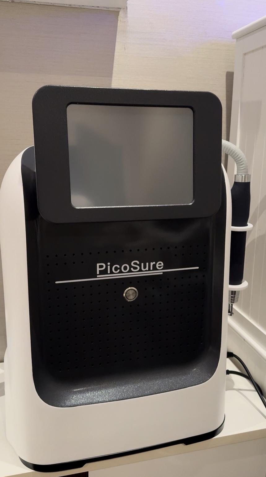 Pico laser tattoo removal machine
