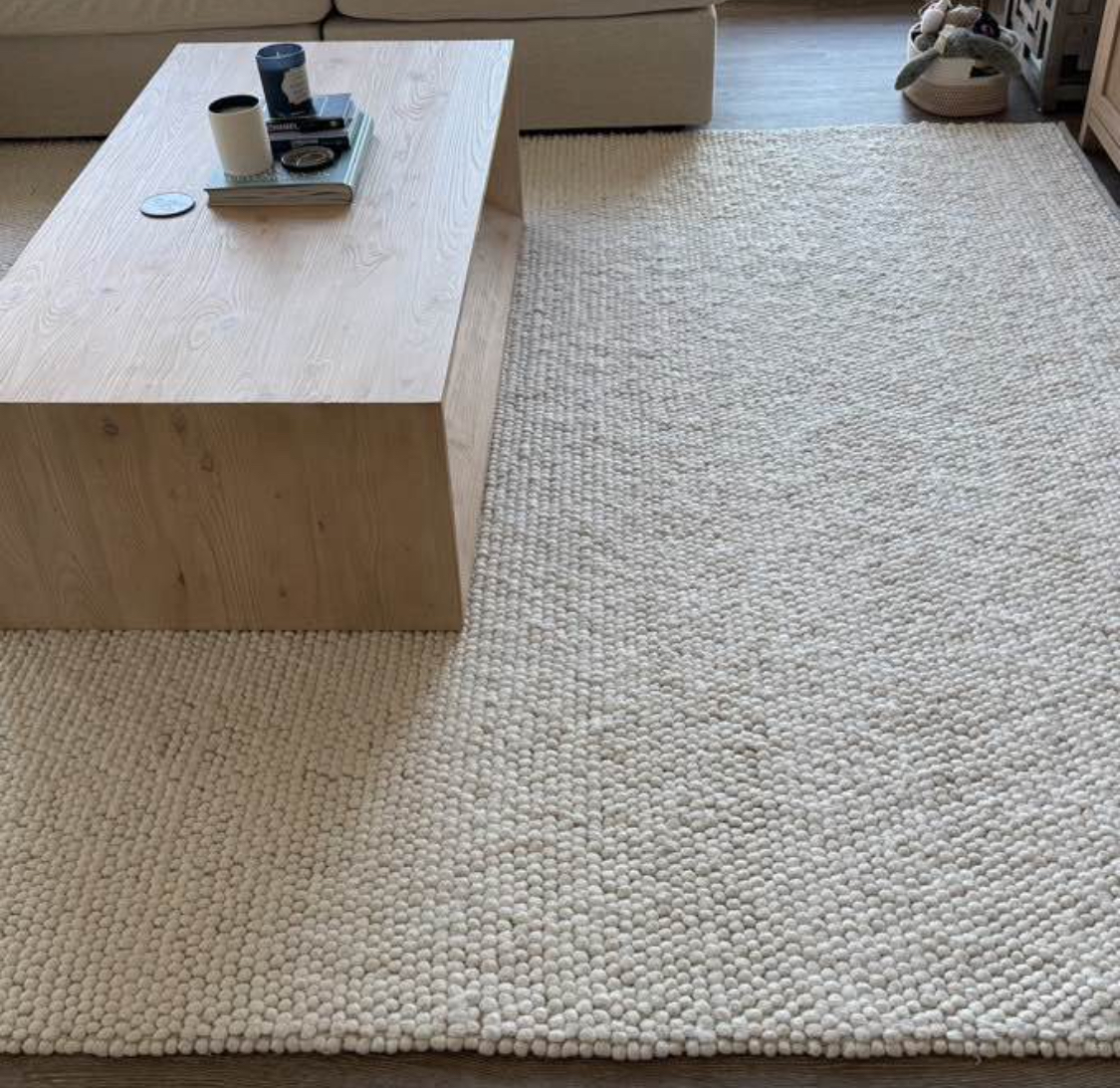 PEBBLE Hand-Woven Wool Rug