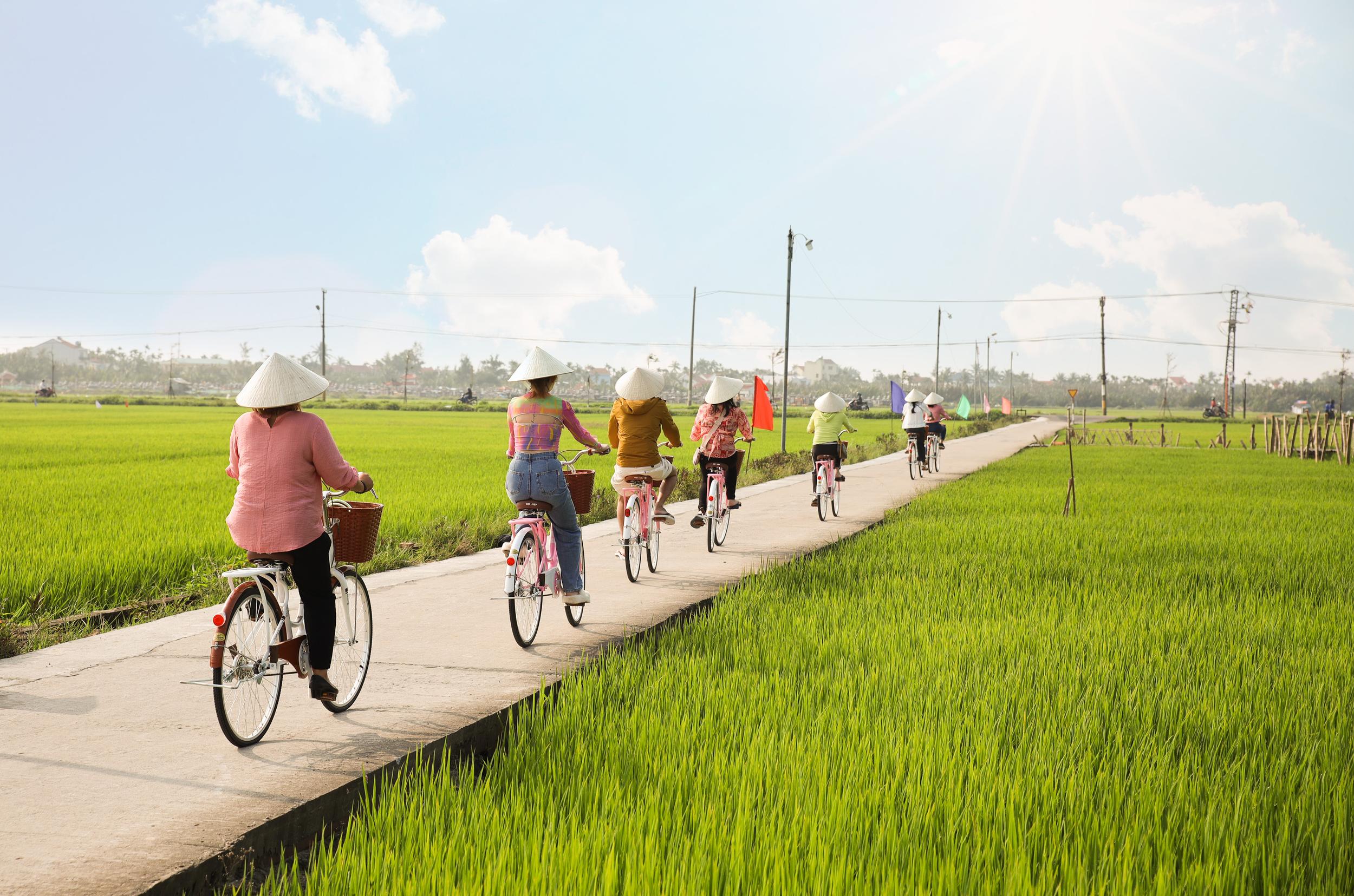 way to moodhoian.jpg