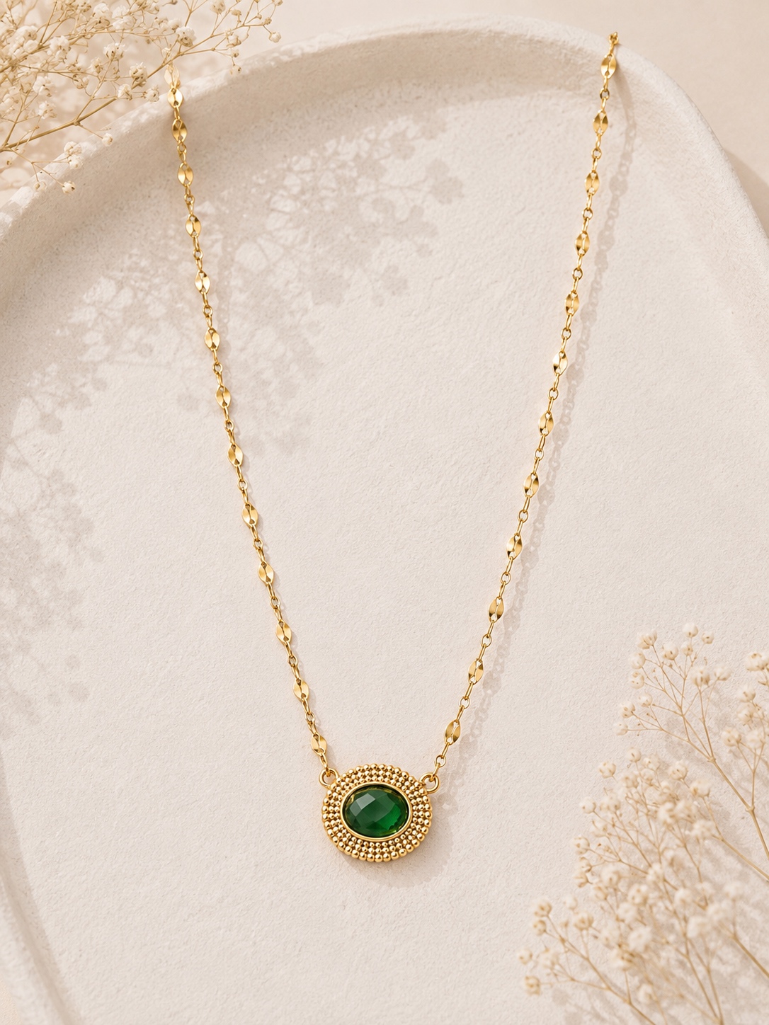 Κολιέ Lumen Emerald Aura – Αφθονία & Αναγέννηση