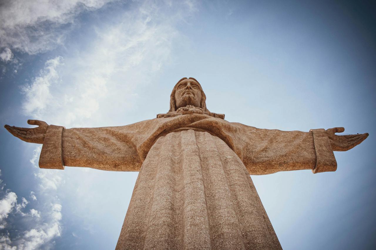 Jesus loves you