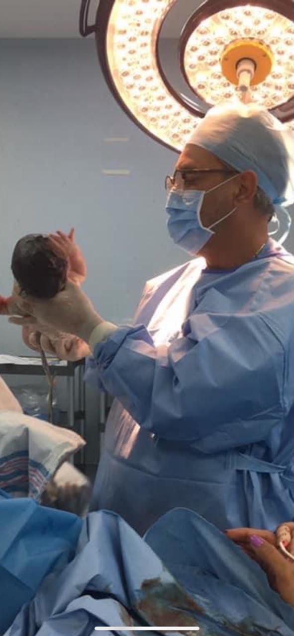 Dr. Arturo Torres Nazer