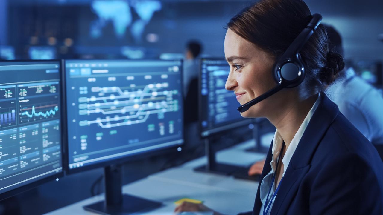 1000x650px-ai-automation-improves-ice-call-center-efficiency-istock-1266953148.jpg