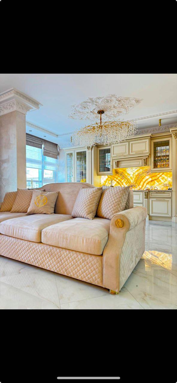 элегантный диван ams.jpg