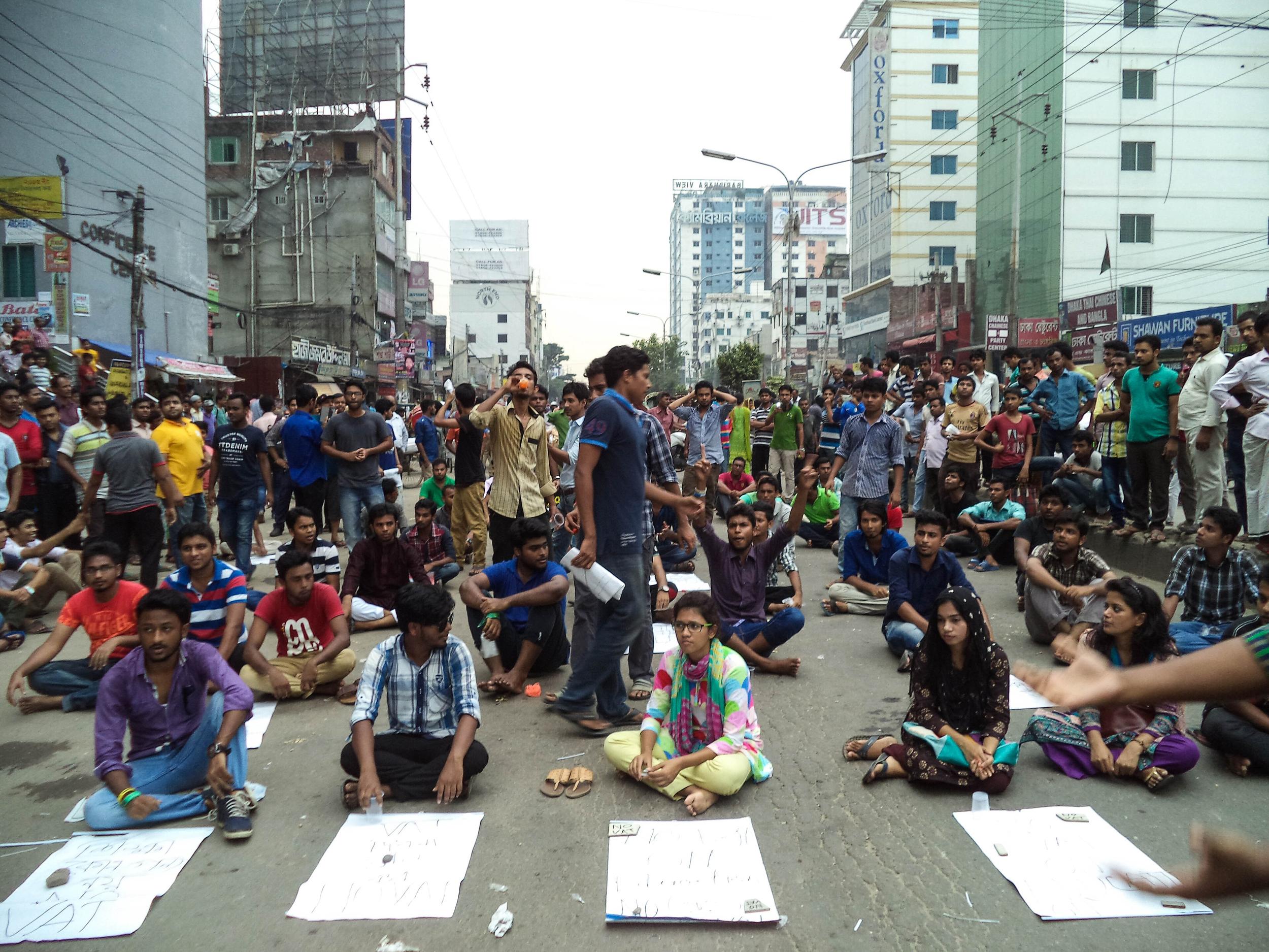 Students in Bangladesh protest different parts of Dhaka a tax on their education. In 2024, Bangladeshi youth propelled a movement that overthrew the country's government. (Nahid Sultan/Wikimedia Commons)