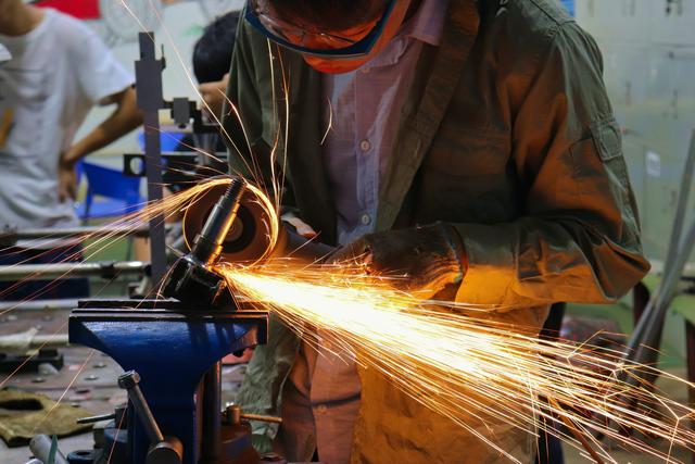 How component management plays a role as a tier 1 supplier
