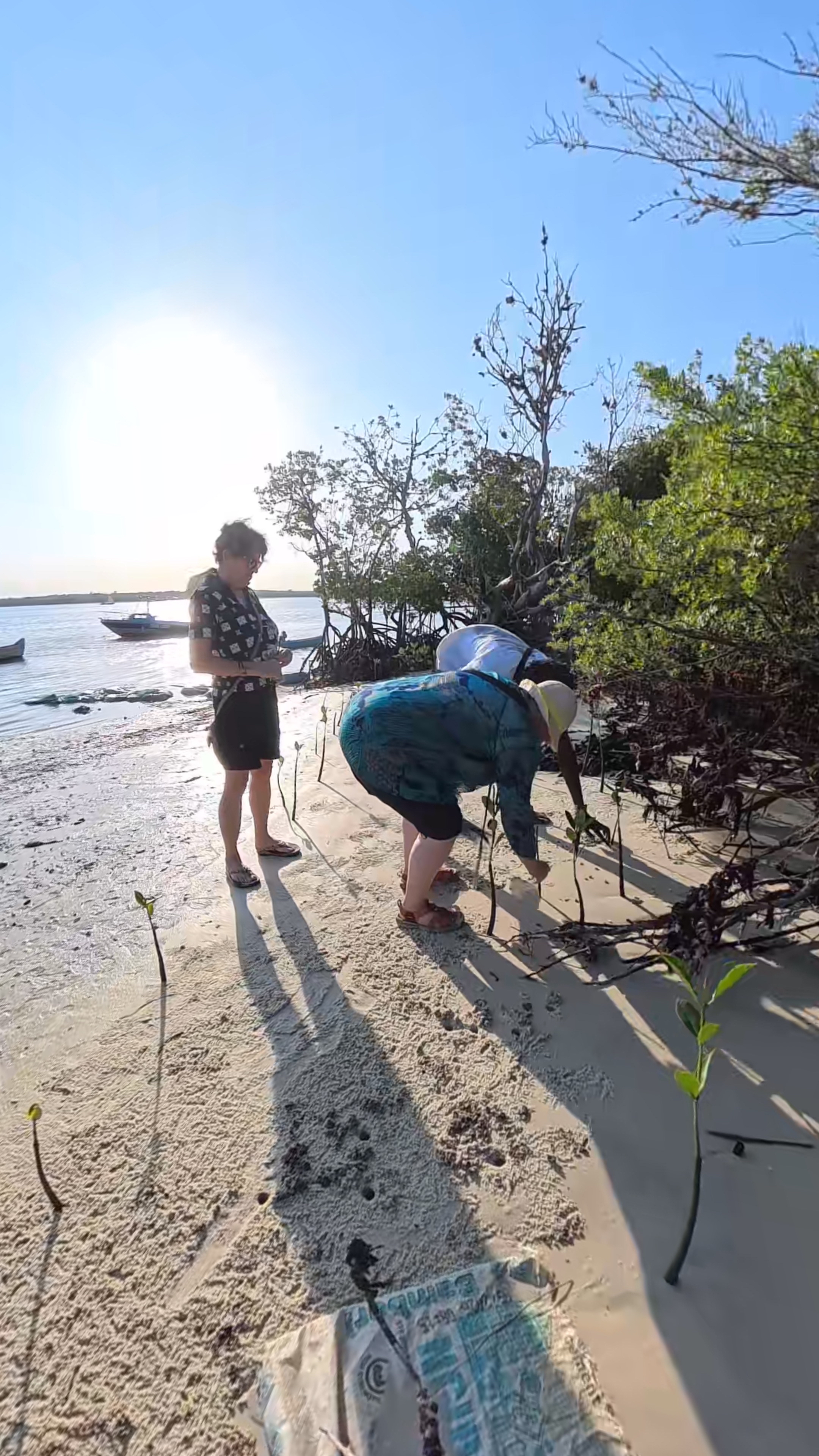 Traditional Canoe Experience