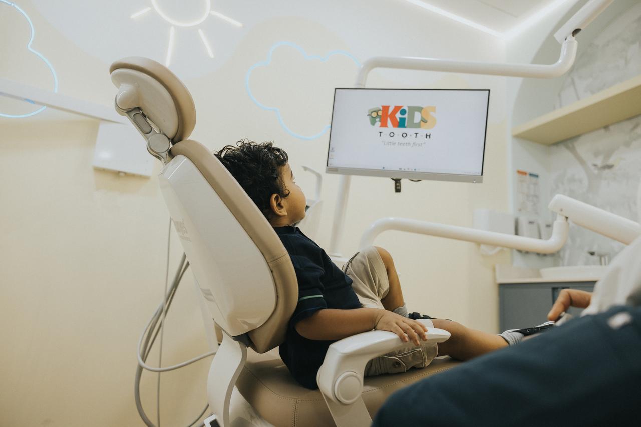 Gentle, fear-free dental care for children using behaviour-sensitive techniques at Kids Tooth Dubai