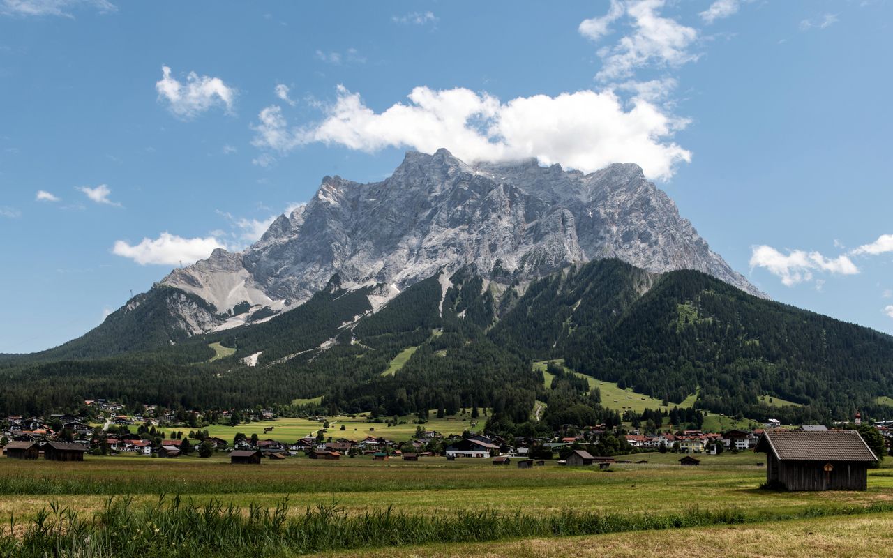 Alpine Mountains