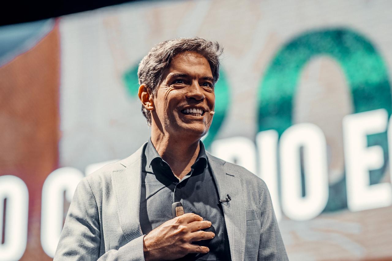 ricardo_amorim-palestras.jpg