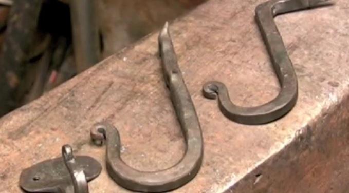 wall hooks.jpg