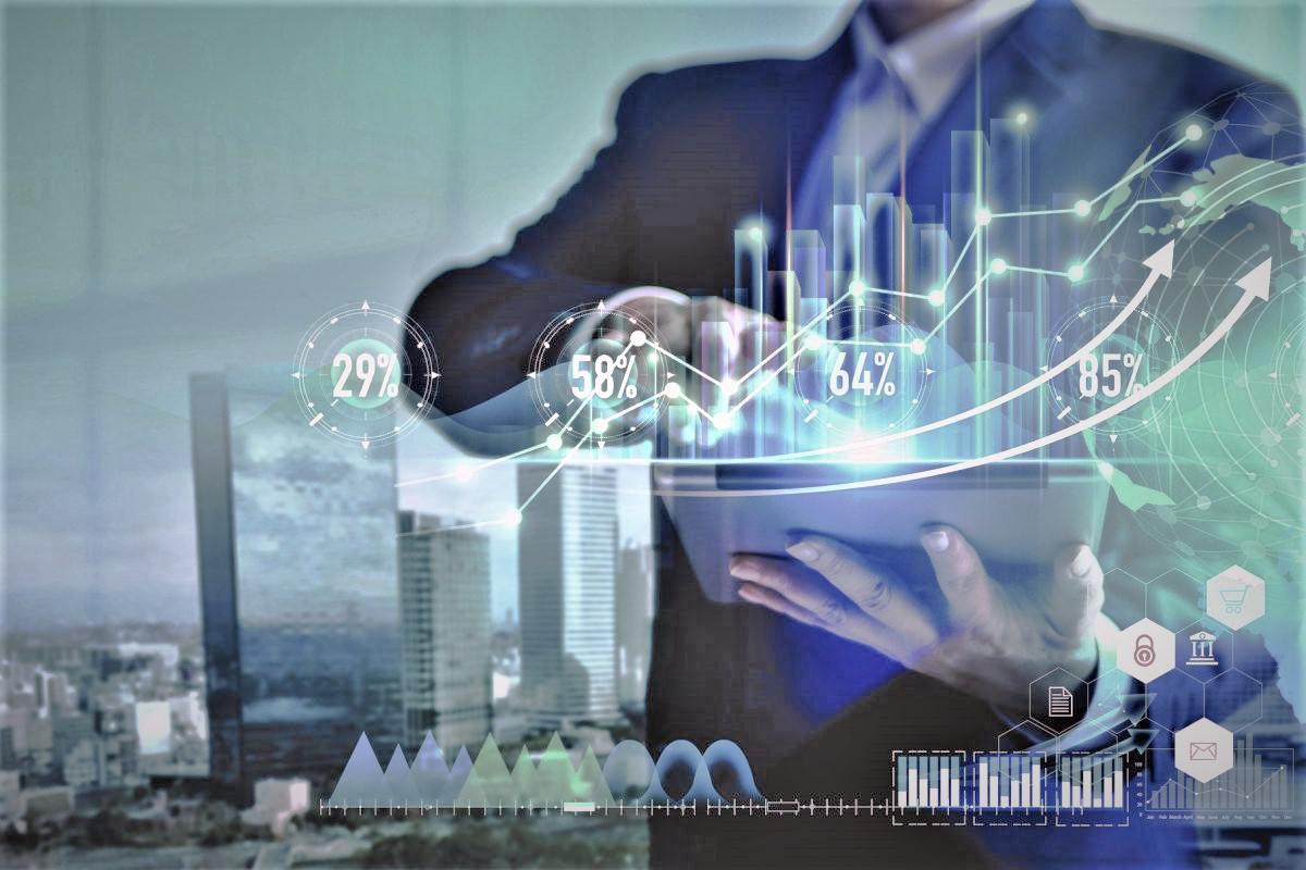 strategic portfolio optimization with real estate