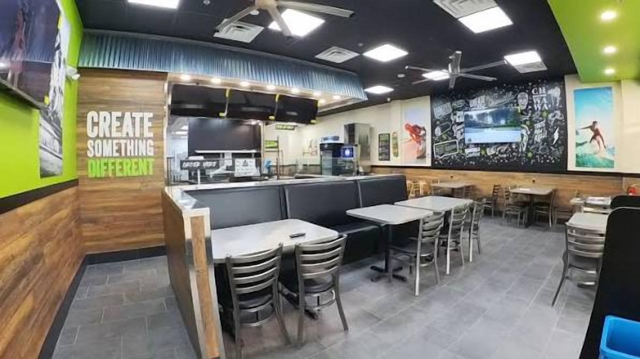 bubbakoos_interior_hd.jpg