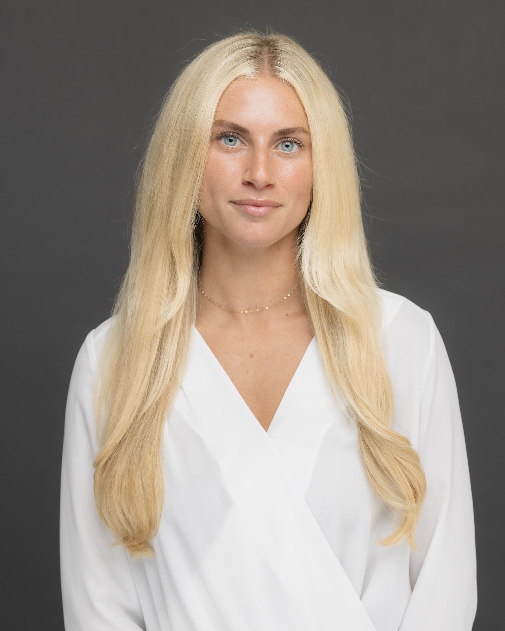 headshot2.jpg