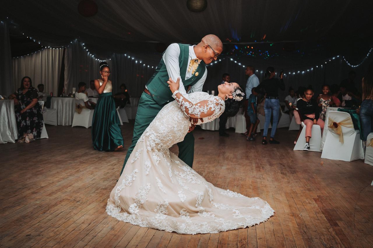 This was my first wedding photography i did, only because it was my baby sister...