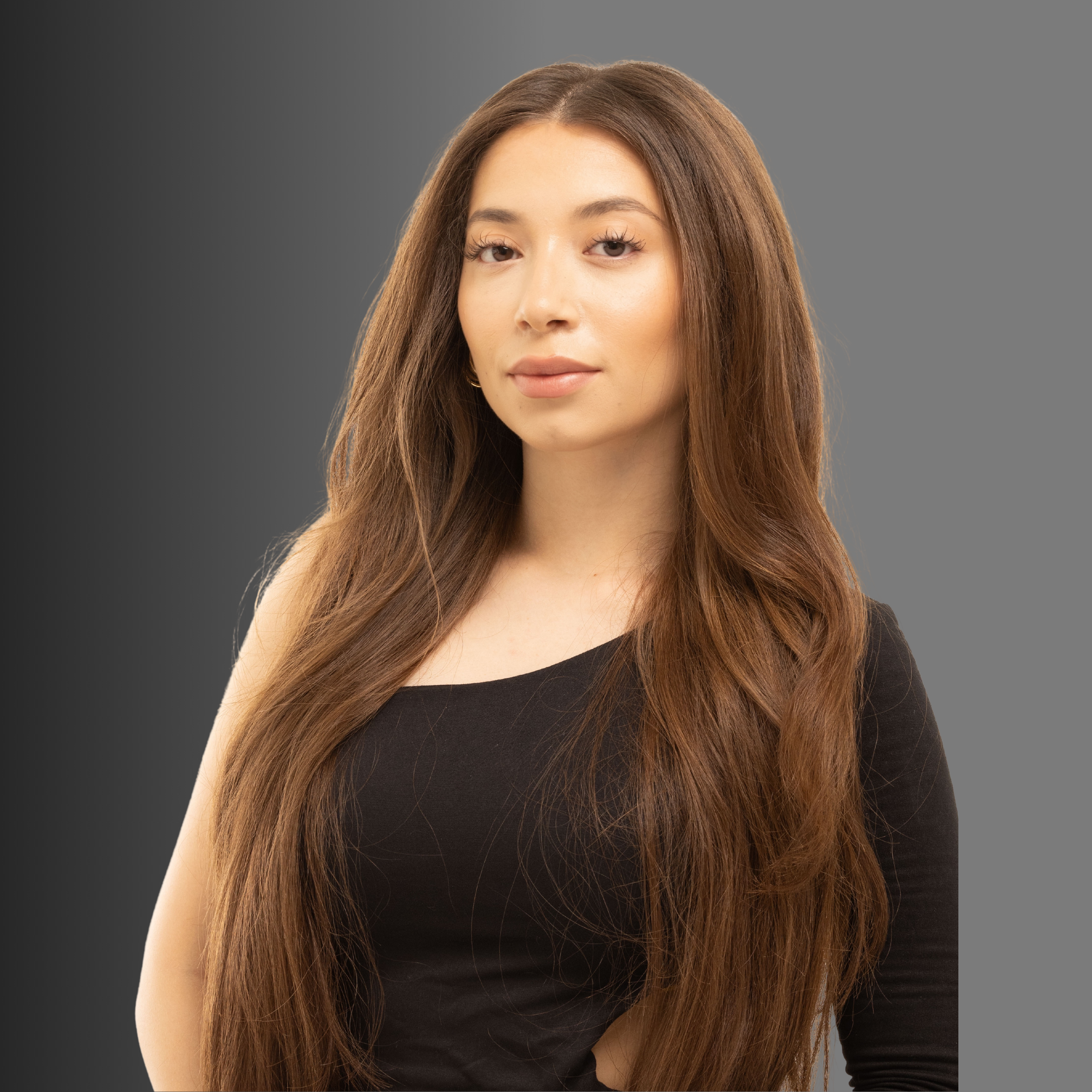 paola alban, realtors® headshot .png