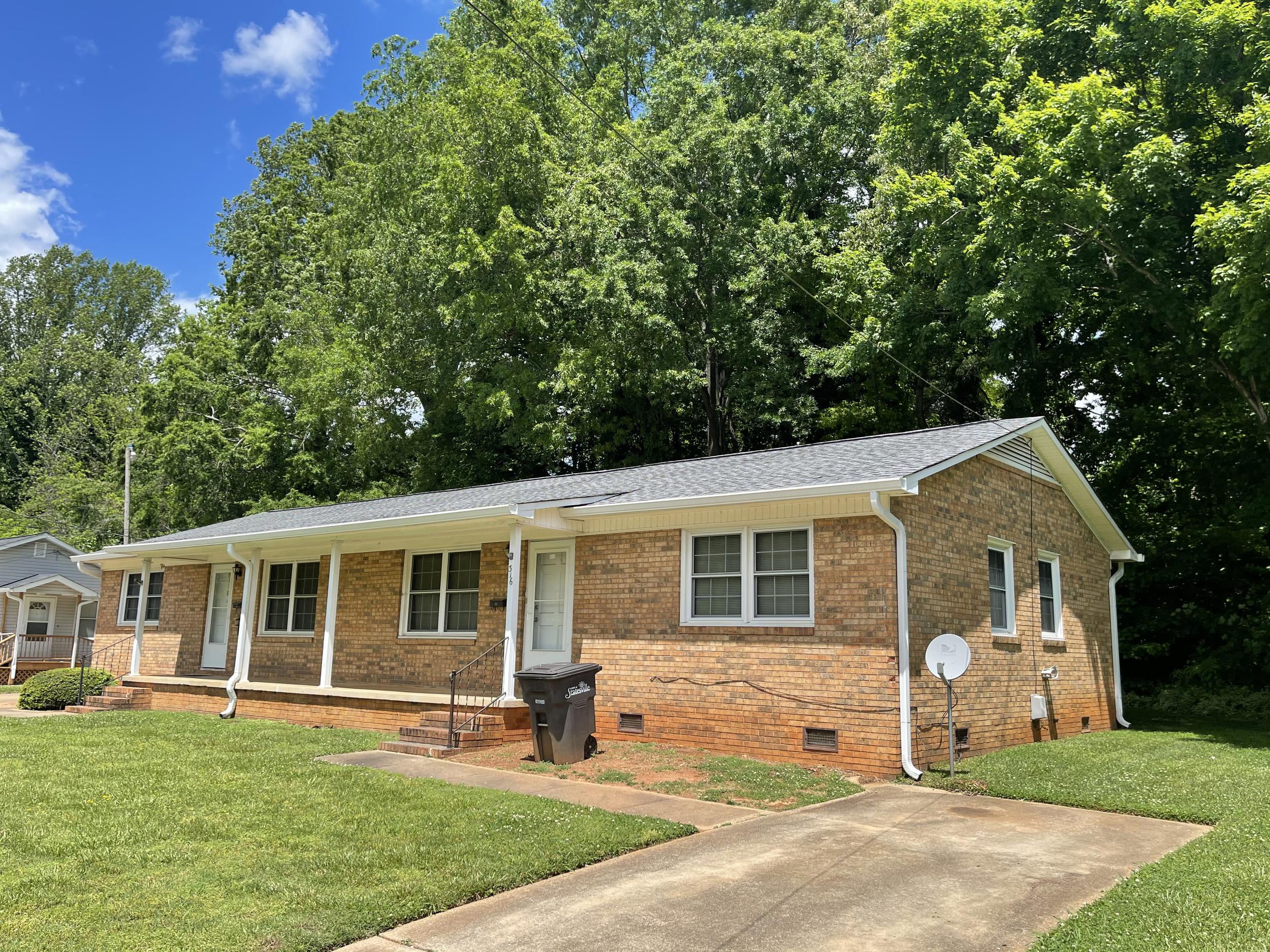 Holland Circle, Statesville, NC