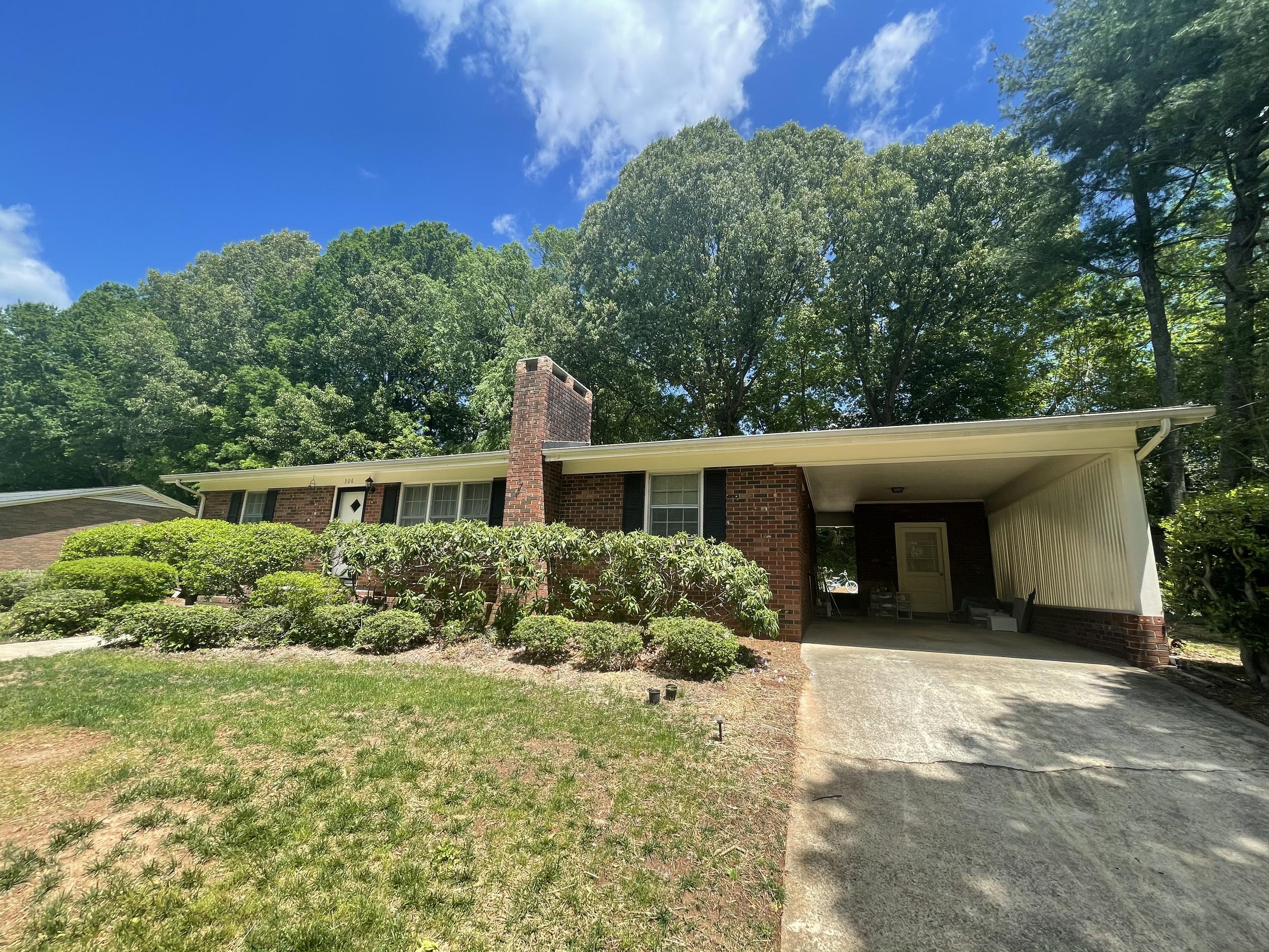 Holland Circle, Statesville, NC