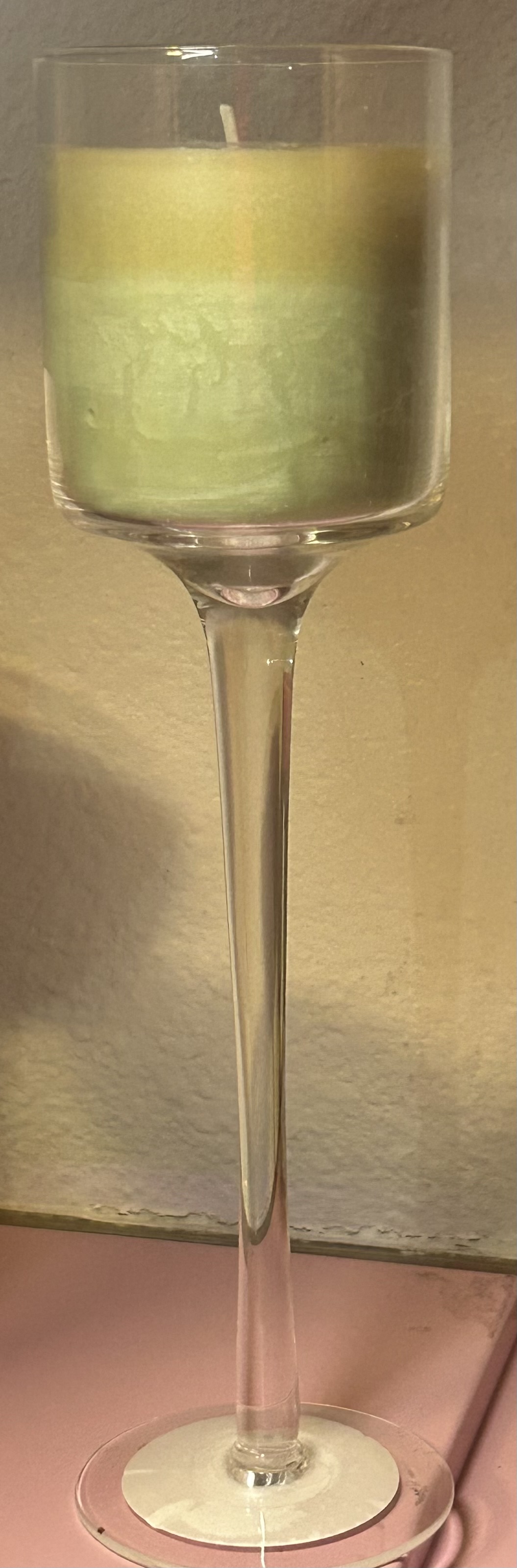 Floral Rains candle — Floral rains & brushed winter