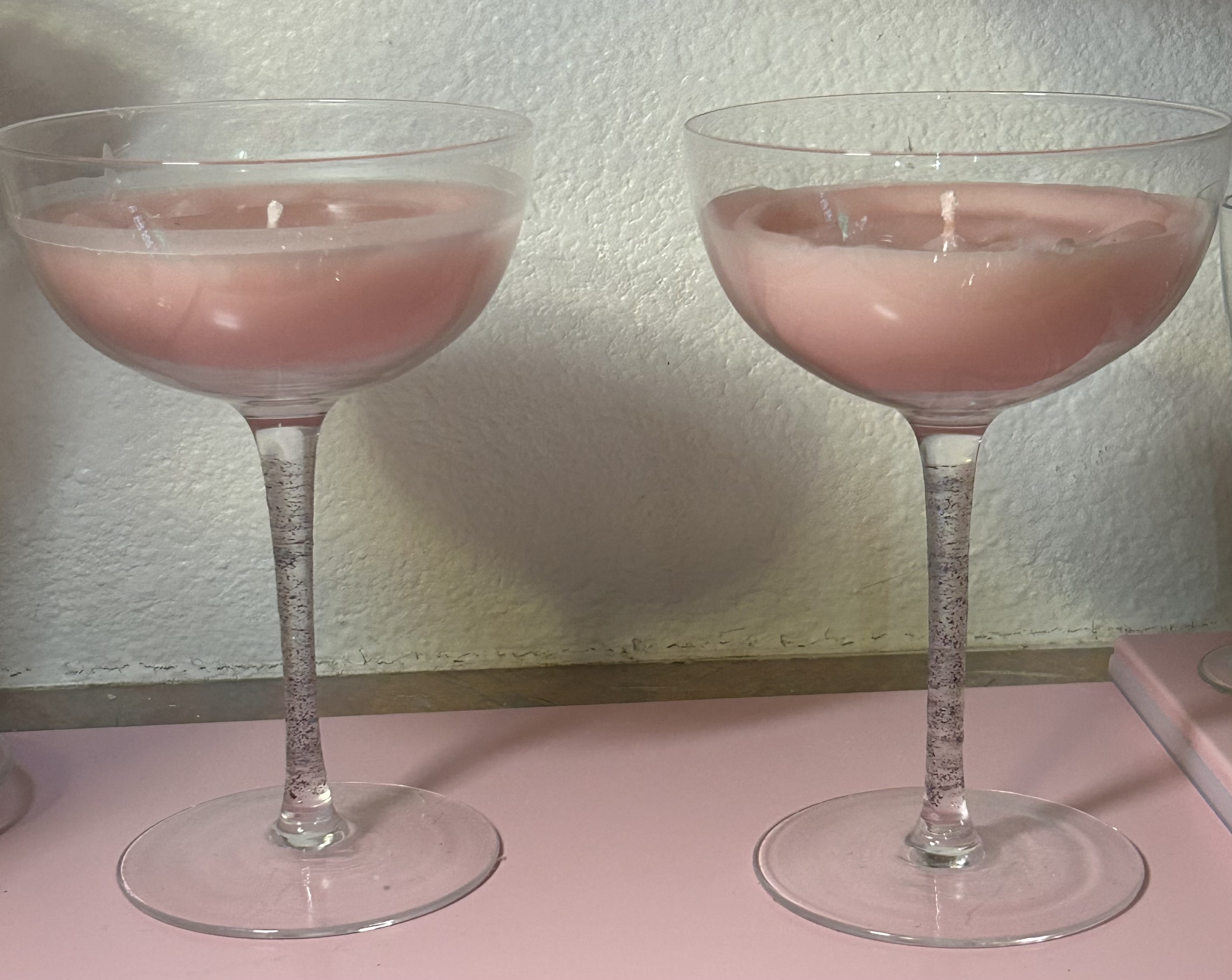 Midnight Romance candle — Clean crisp aroma