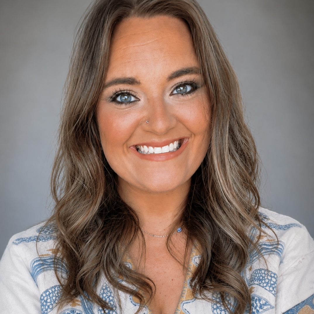 Sydney Alise Rowe - Marketing and Merchandise
